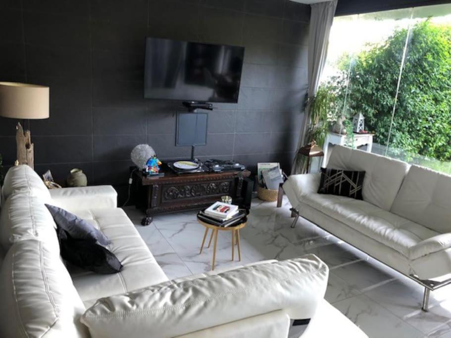 Favoloso Appartamento Roma Con Giardino Exteriör bild